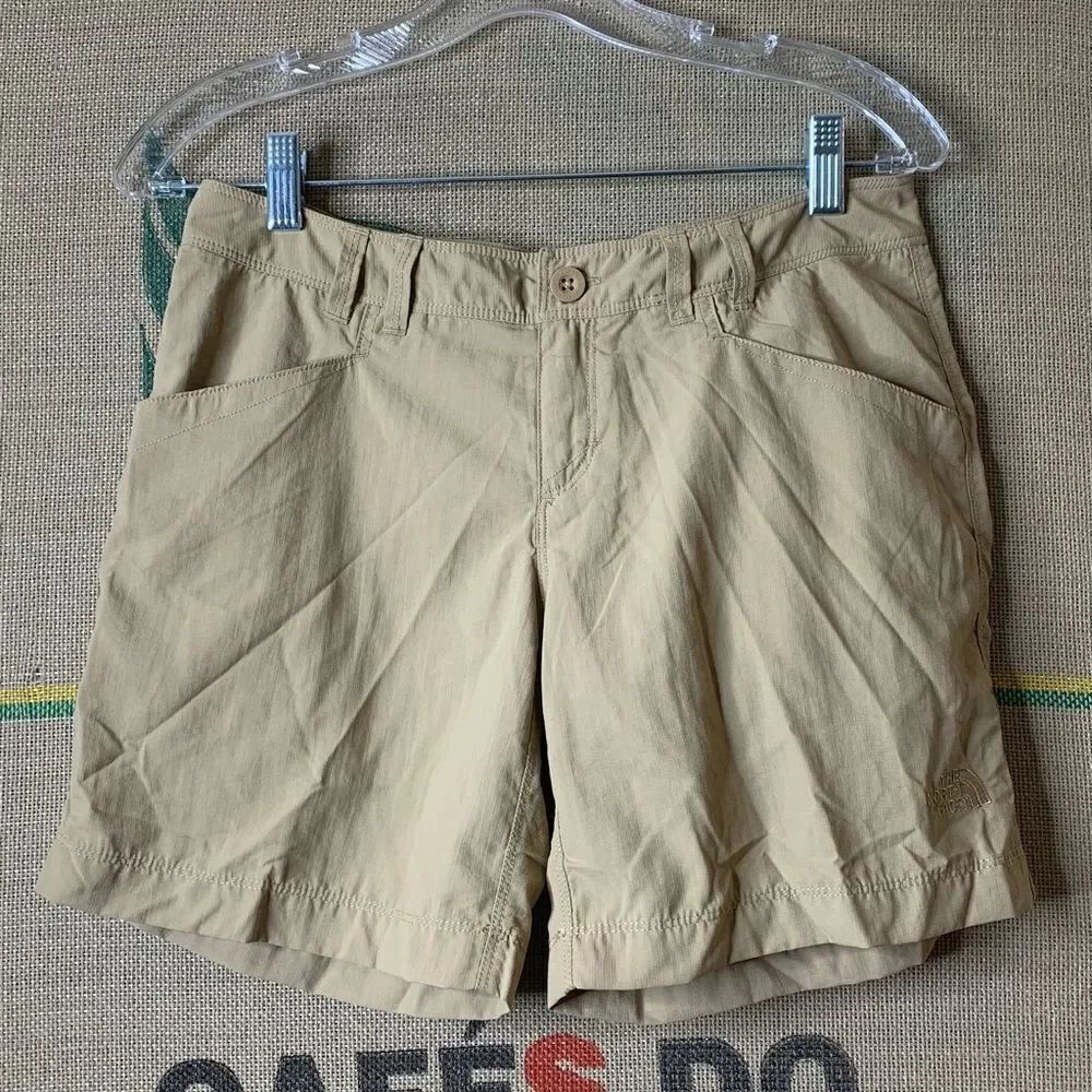 The North Face, ladies Tan Casual Shorts size 4